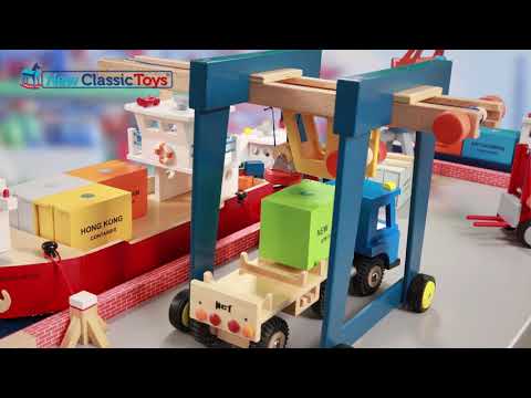 Large Container Ship with 4 containers - Image 5