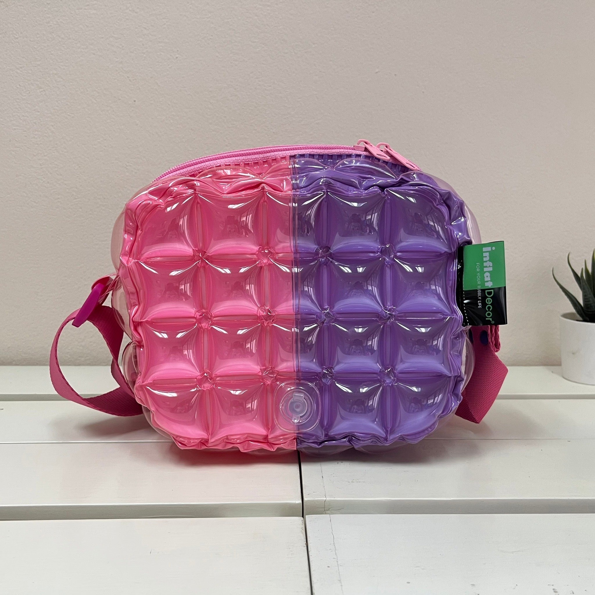 Inflatable Messenger Bag (Small) - Double Chic - Image 6