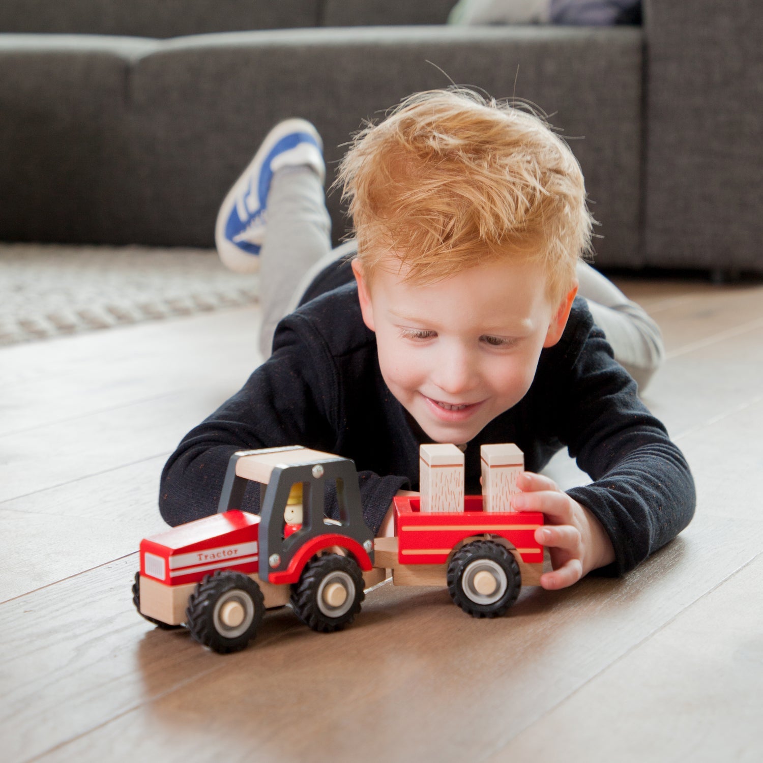 Tractor with Trailer - Image 3